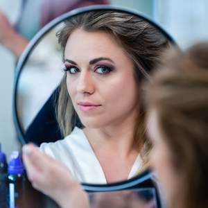 zdjęcie ślubne przygotowania