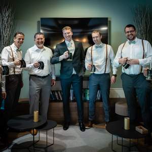 zdjęcie ślubne przygotowania