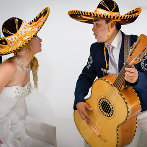 zdjęcie ślubne zabawa